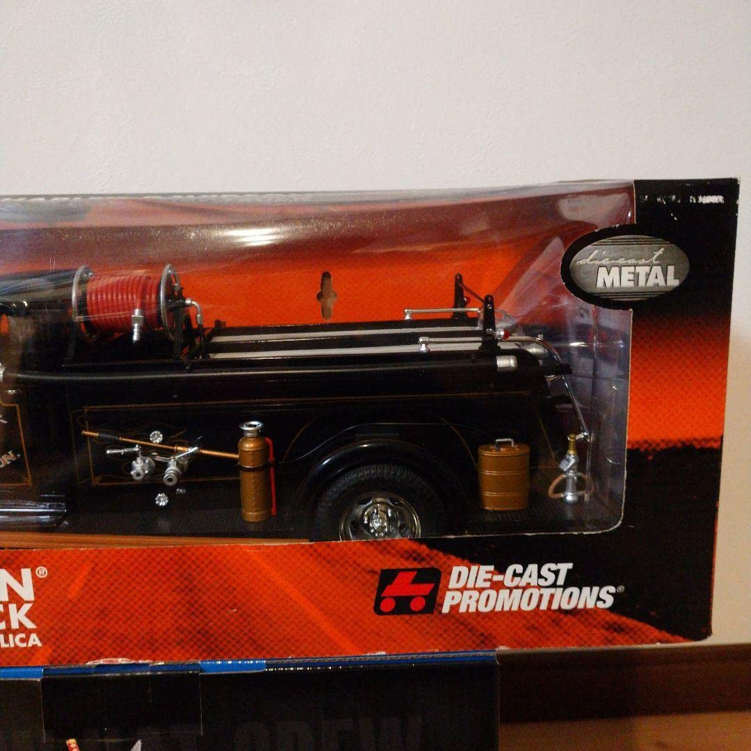 ハーレーダビッドソン　1940 FORD FIRE TRUCK　＊消防車＊ ハーレーダビッドソン 1940 FORD FIRE TRUCK ＊消防車